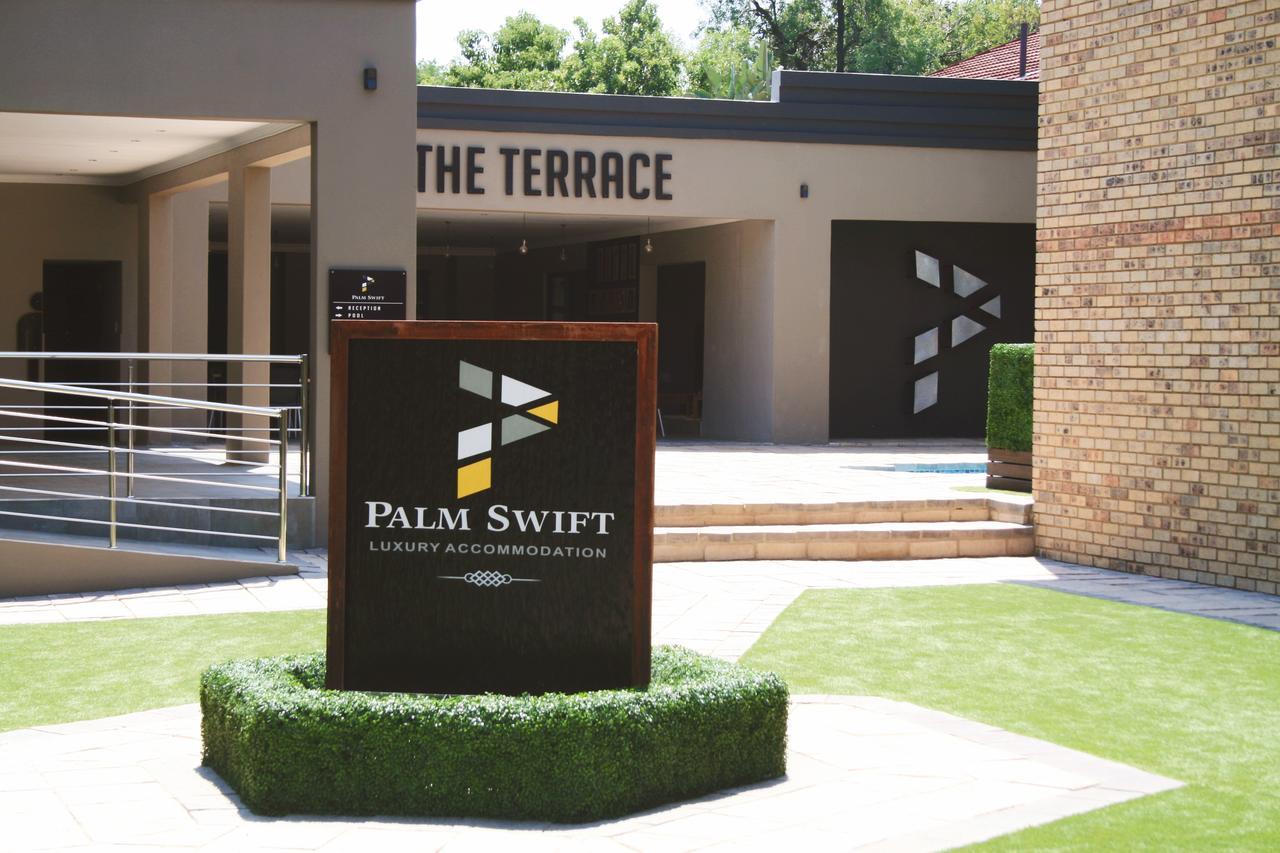 Palm Swift Luxury Accommodation Brits Kültér fotó